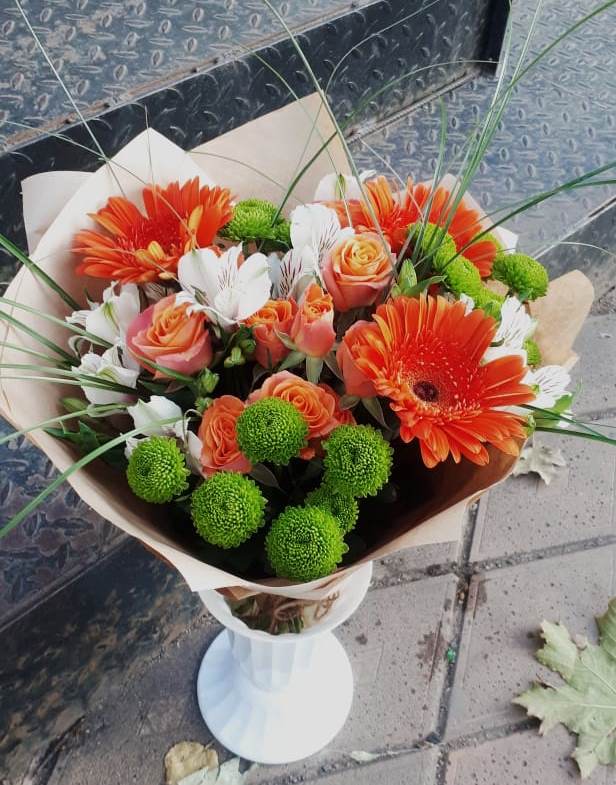 Букет цветов из: Герберы, Хризантемы, Альстромерии и Розы в Костино