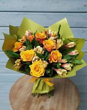 Букет цветов из:  Альстромерии и Розы #REPLACE_PRED# Костино