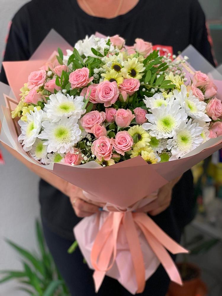 Букет цветов из: Розы и Хризантемы в Костино