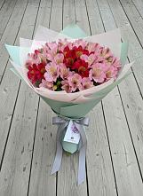 Букет цветов из:  Альстромерии в Костино
