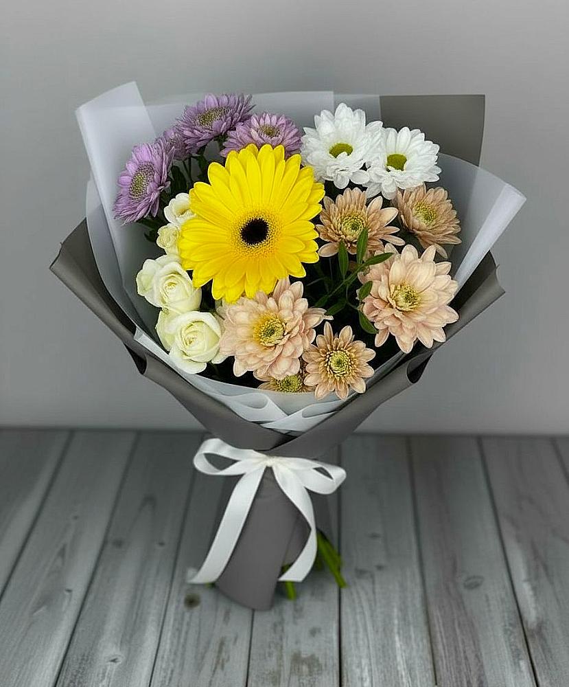 Букет цветов из: Розы, Герберы и Хризантемы в Костино
