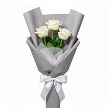 Букет 3 белые розы в Костино