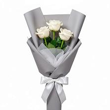 Букет 3 белые розы в Костино