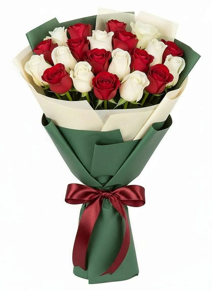 Букет Микс из красных и белых роз в Костино