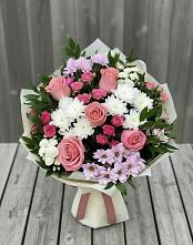 Букет цветов из:  Альстромерии, Гвоздики, Розы и Хризантемы в Костино