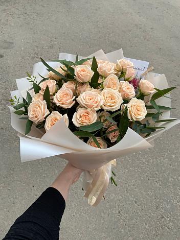 Букет Кремовые розы Латте в Костино