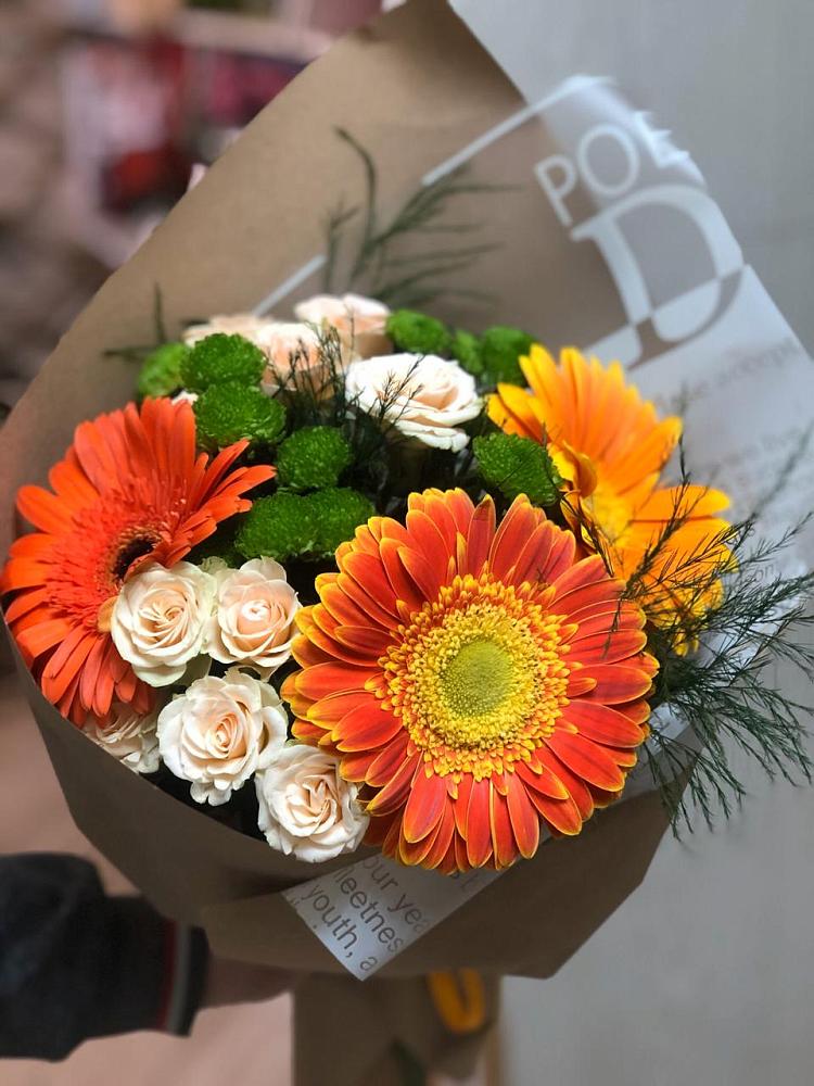 Букет цветов из: Герберы, Хризантемы и Розы в Костино