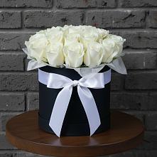 Цветочная композиция из Розы в шляпной коробке в Костино